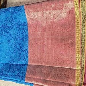 NWOT Blue saree